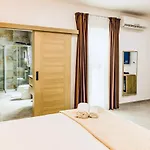 Hotel The Mike By Cx Collection