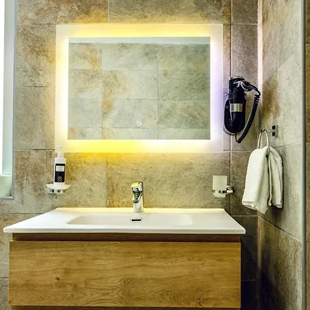 The Mike By Cx Collection Hotel