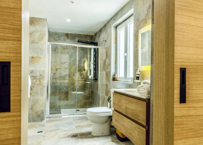 The Mike By Cx Collection Hotel *